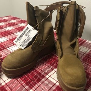 US Army Combat Boots NEW W/Box